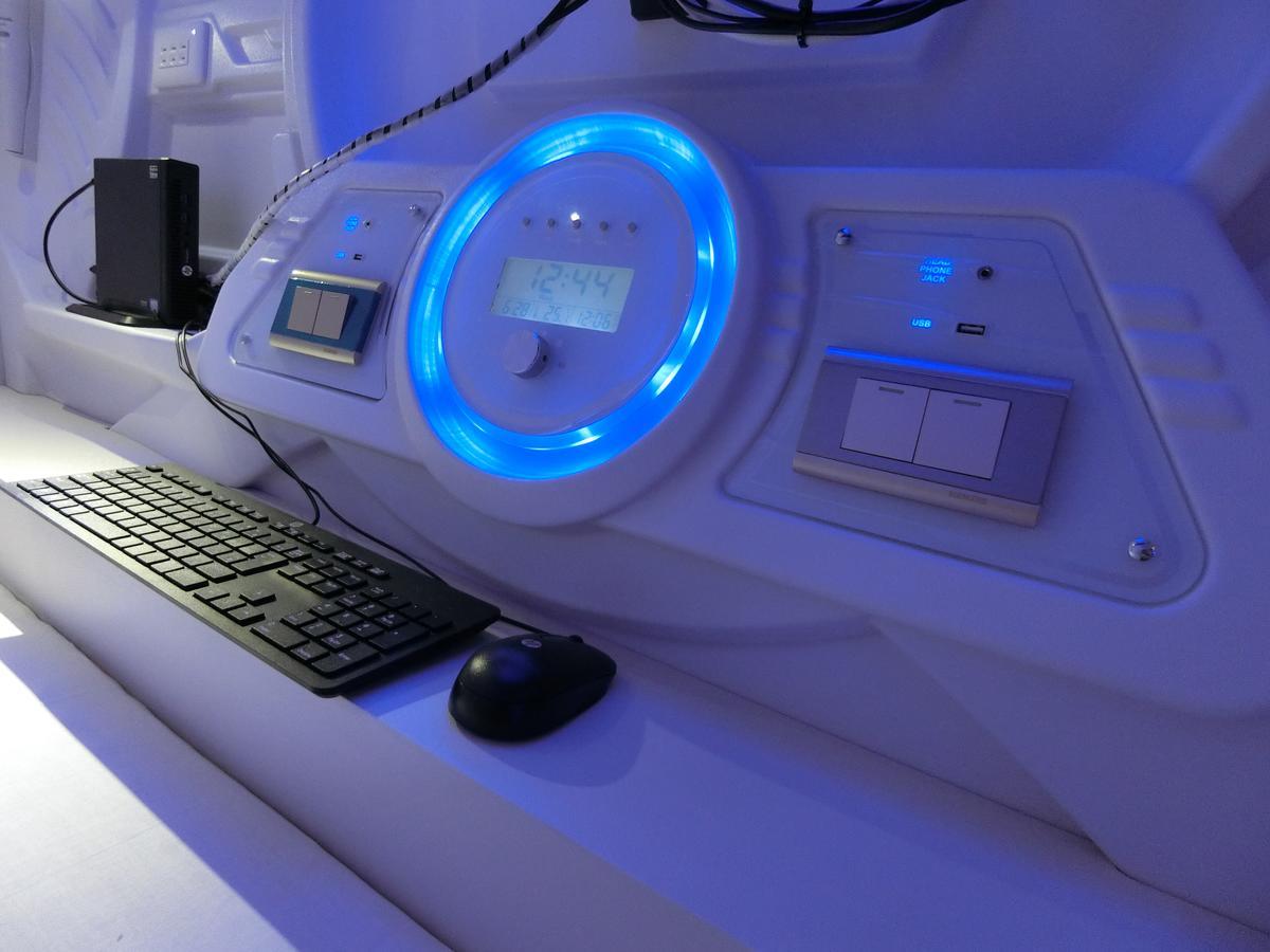 Capsule Hotel Manyudo 京都 外观 照片