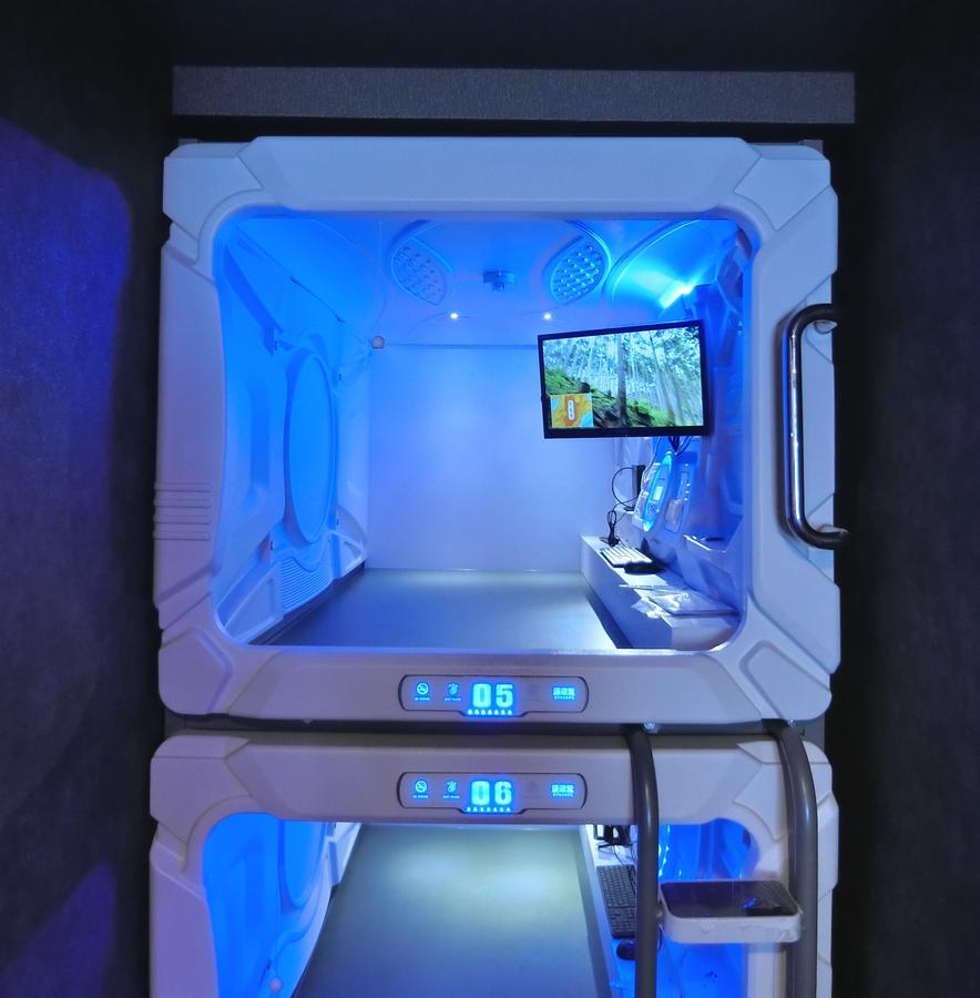 Capsule Hotel Manyudo 京都 外观 照片